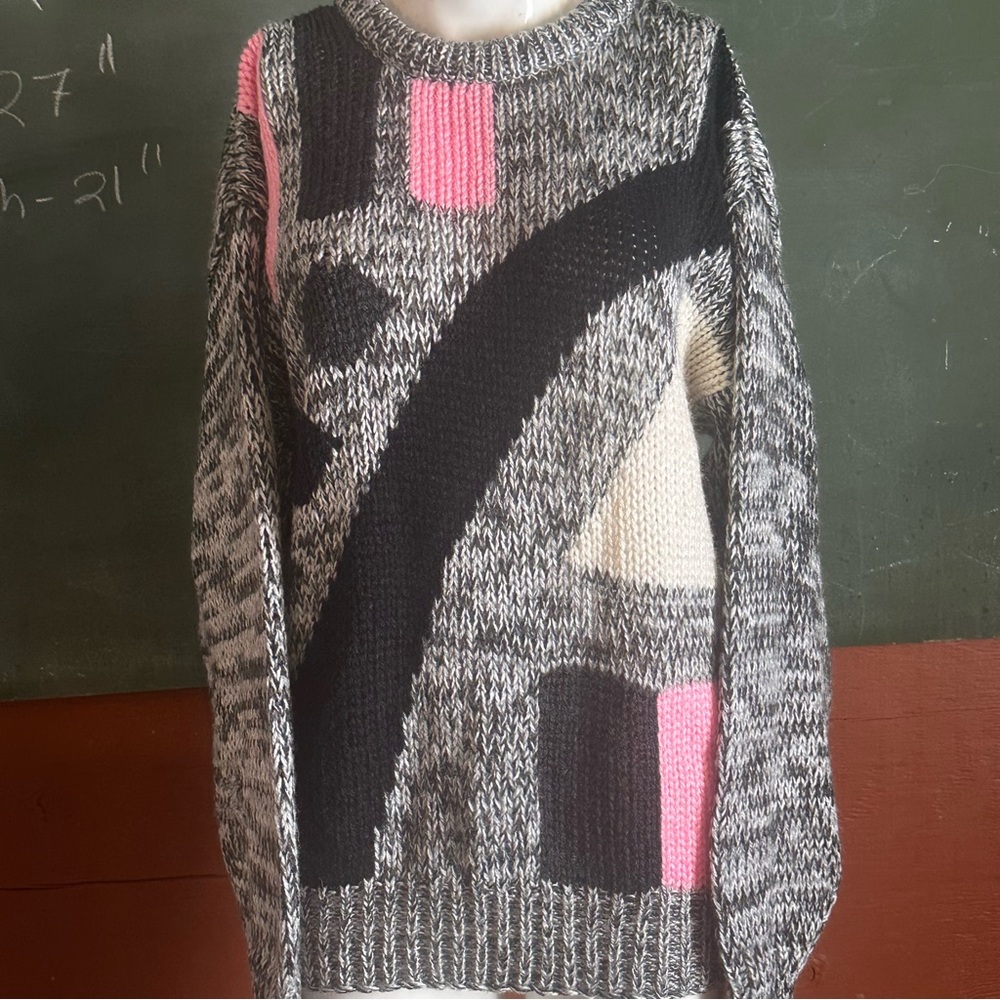 Vintage Abstract Gray and Pink Sweater - Picture 3 of 9